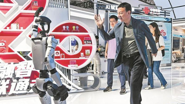追“云”逐“數(shù)”，擁抱未來?——數(shù)字峰會一線探展見聞