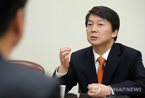 安哲秀稱若當選韓國總統在野黨是可靠施政伙伴