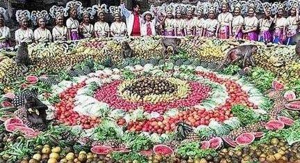 盤點有趣節日：泰國請猴子吃大餐英國人追奶酪（7）