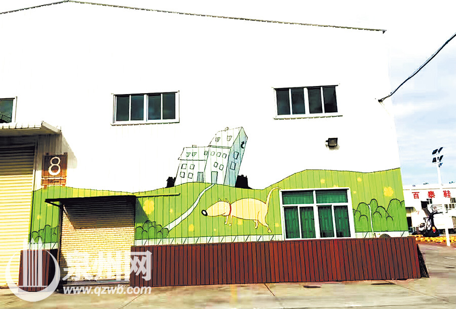 近日，在晉江西園街道嶼頭社區(qū)的工業(yè)園區(qū)內，原本冰冷的工業(yè)廠房外墻被噴繪上各式各樣的3D彩繪圖案，立即搖身一變成為靚麗風景，讓人眼前一亮。